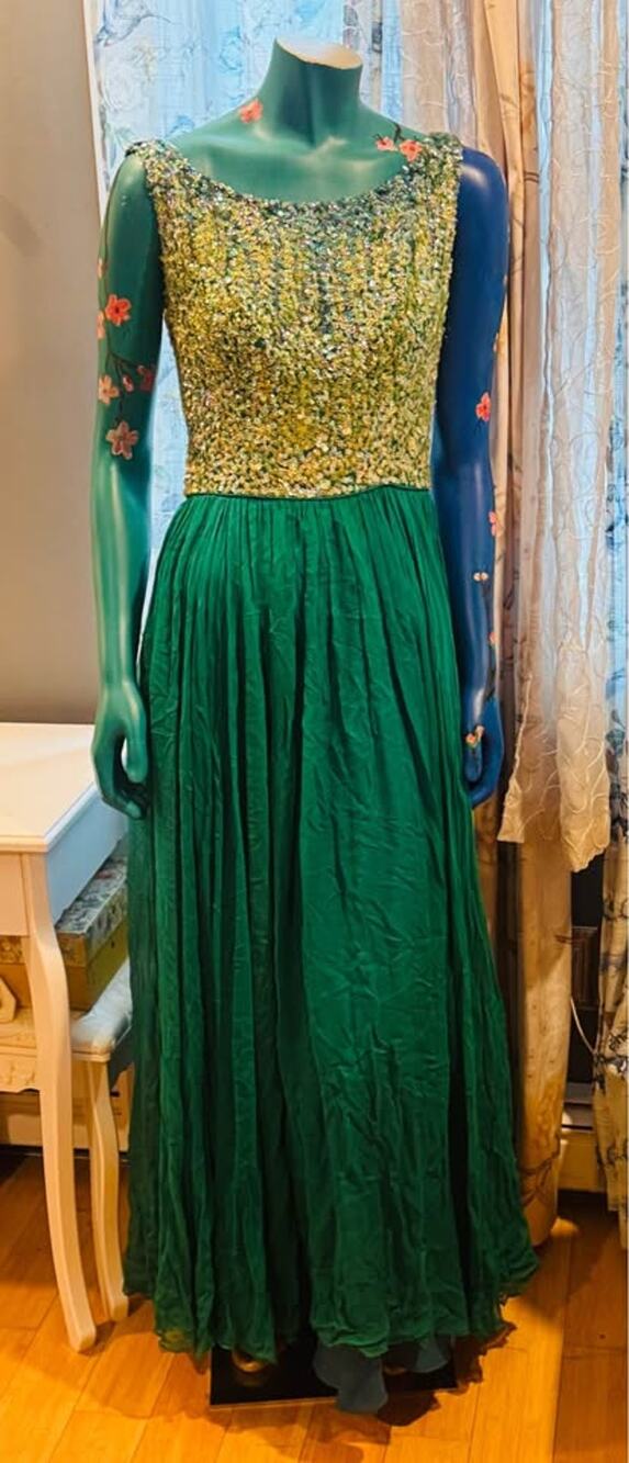 Vintage 1960 Original Daree Boston Emerald Green Chiffon & Sequin Evening Gown